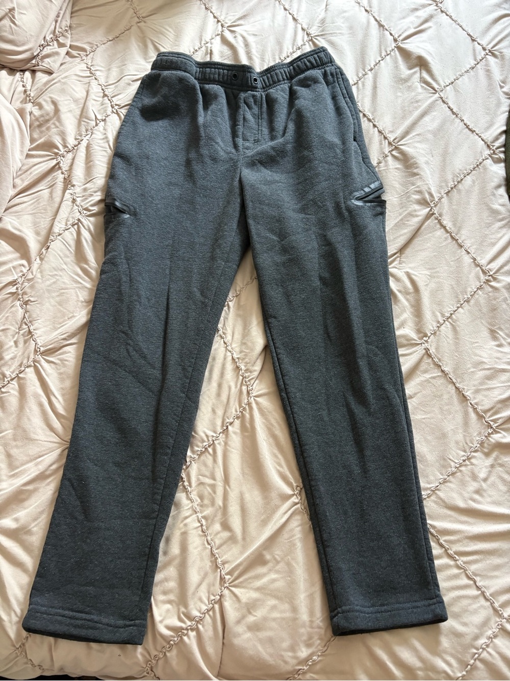 Men's Dark Gray Fleece Joggers with Elastic Waist